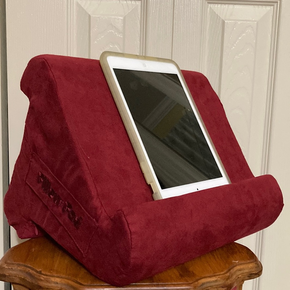 Pillow Pad Laptop/Tablet Stand